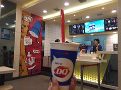 蓝莓麦片碎暴风雪-DQ·蛋糕·冰淇淋(绿宝店)