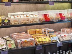 -众丁龙凤·现烤面包·蛋糕·喜饼(陈总店)