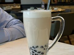 -港丽餐厅(高德置地店)