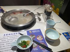 -马家斑.鲜鱼火锅(松湖万科店)