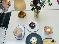 -潮一不贰·法式甜品·生日蛋糕·西式简餐(外滩店)