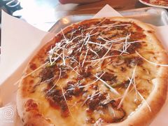 -I HOLIC艾豪丽披萨(KKone店)