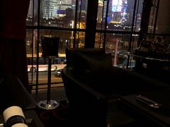 景观位-L'ATELIER de Joel Robuchon(外滩18号店)