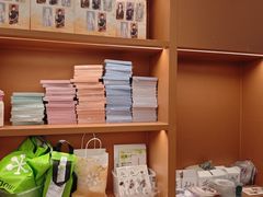-奈雪的茶(领展中心城店)