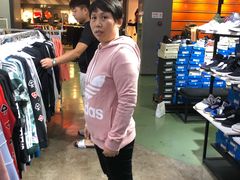 -五环Outlets(高新工厂店)