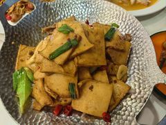 -乡村馕坑肉·烧烤·新疆菜·本地人更爱吃(阿勒泰首店)