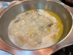 -鲜入围煮花胶鸡海鲜火锅