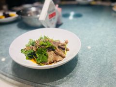 -侬佳蒸菜馆(听潮店)