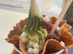 -百联奥特莱斯广场(武汉盘龙店)
