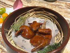 澜亭招牌脆皮乳鸽-澜亭中餐厅·一线江景·尊蓝豪华精选