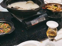 -香山湖家家宴(中山陵店)