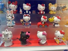 -泡泡玛特POPMART(蓝色港湾店)