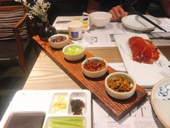 酥不腻烤鸭-小大董·烤鸭(凤凰汇店)