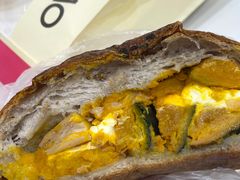 贝贝南瓜芝士香蒜鸡-PAOPAO Bakery&Café(港汇店)