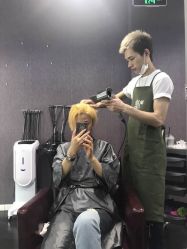褪色中-发朵Hair 烫染沙龙