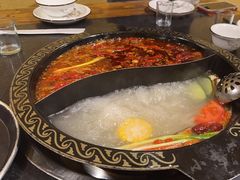-小志家.鲜牦牛肉牛杂火锅野生菌汤锅