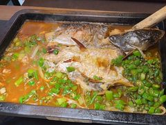 -夯鱼烤鱼·尔滨地标美食(中央商场店)