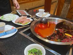 -百年川椒重庆老火锅(光谷店)