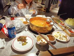 -野山舂·贵州现舂酸汤牛肉(民生路店)