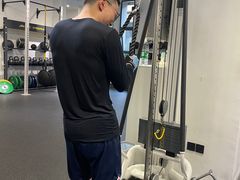 -汗水空间私教健身连锁(SM广场店)