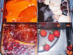 四拼锅底-海底捞火锅(凯德广场店)