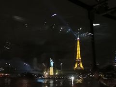 -埃菲尔铁塔