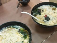 -灵芝妹子海鲜米线(瓦房店新玛特店)