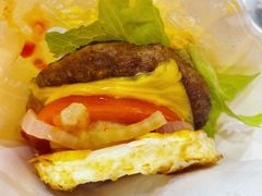 蛋魂牛肉芝士堡-牛约堡·手作牛肉汉堡(长宁店)