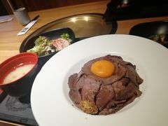 -炼火烤肉店