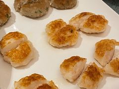 煎莲藕饼拼煎虾饼-花城苑广府菜(侨鑫店)