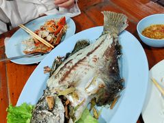 -曼谷湄南河畔华美达广场酒店