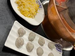 -楼外楼大刀肉传统火锅居(幸福街店)