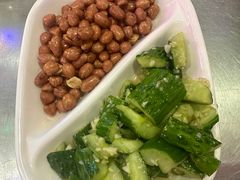 -沪上名羊天下碳烤羊腿•东北烧烤•小龙虾(浦东直营总店)