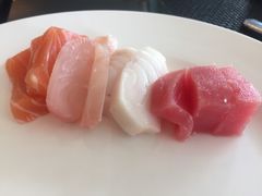 -圣丰索菲特·2 On 988 Café 自助餐厅