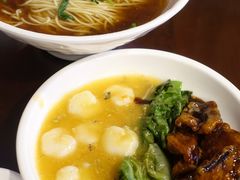 金牌蟹黄虾仁爆鳝面-德兴馆(广东路总店)