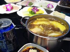 -唯爱KTV聚会餐厅(仙林东城汇店)