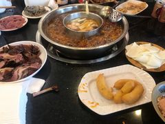 -九尺赵老四鲜鹅肠火锅