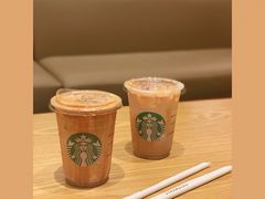 -星巴克臻选(上海陆家嘴中心店)