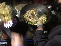 -万新村炒饭