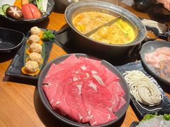 -呷哺呷哺(融创茂店)