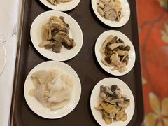 -天宜隆蘑菇宴火锅(石景山旗舰店)