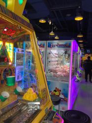 -meland·儿童乐园·游戏厅娃娃机·电玩Xbox(成都合生汇店)