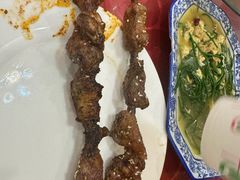-老钟家烤羊排·敦伊阁清真餐厅胡羊焖饼
