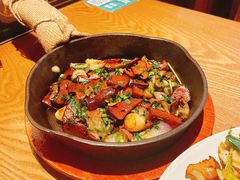 铁盘香煎黑牛肝菌-云海肴云南菜(正大广场店)