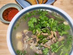 -老新隆牛肉锅贴(新街口店)