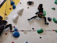 -问山MountQuest攀岩馆