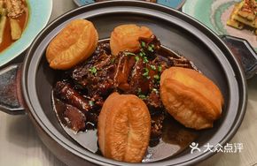 Braised Old Goose with Fried Dough Sticks