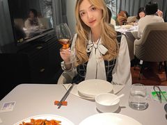 毛蟹炒年糕-屋里厢上海菜馆