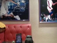 -朱古力纯K量贩式KTV(国庆中路店)