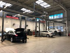 -博瑞祥云奥迪4S店